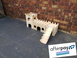 Classic Castle - Tower Bridge and Half Castle